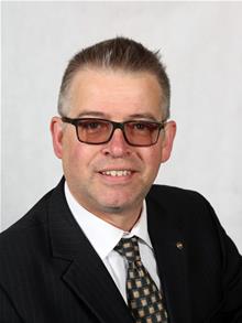 Profile image for Councillor Martin Cox